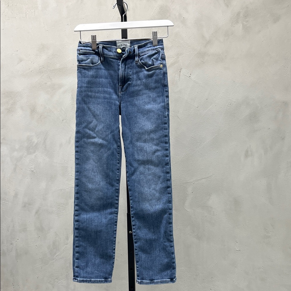 Classic Blue Women's Jeans - Picture 1 of 6
